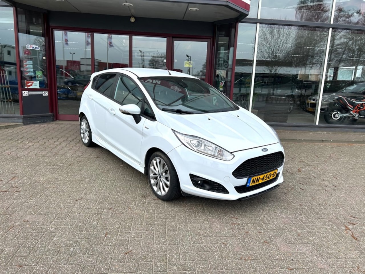 Ford Fiesta - 1.0 ECOB. ST LINE - AutoWereld.nl