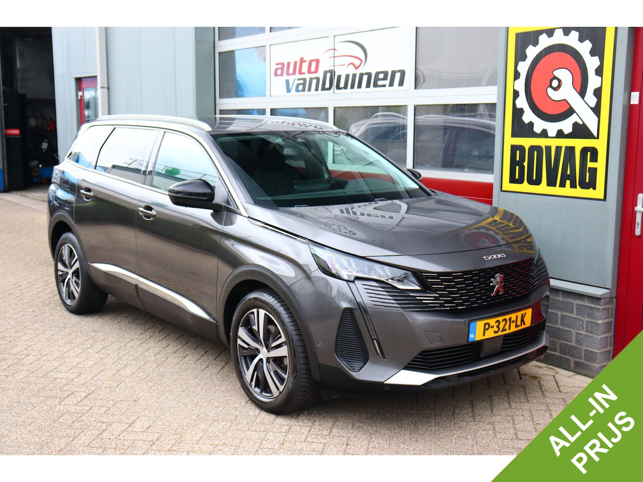 Peugeot 5008 - 1.2 PureTech Allure Pack Business O.a: PDC, Camera, Keyless, Carplay, Clima, Cruise, Etc. - AutoWereld.nl