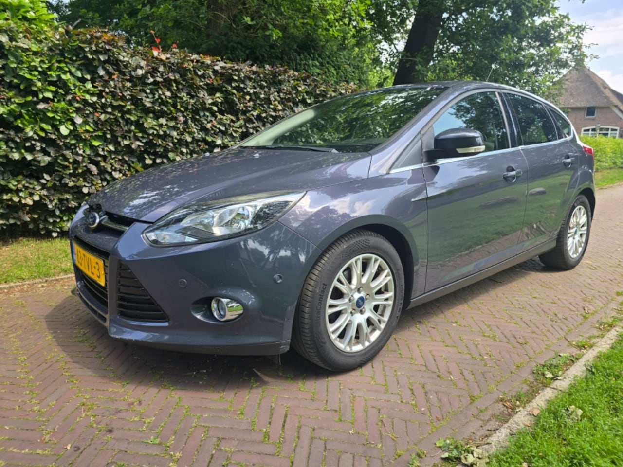Ford Focus - 1.0 EcoB. Lease Ti. - AutoWereld.nl