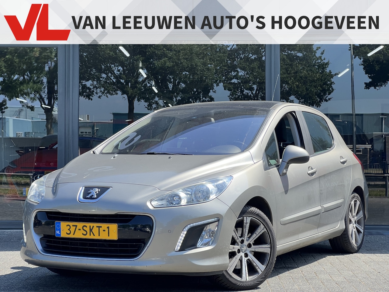 Peugeot 308 - 1.6 THP Allure | Nieuw binnen | Trekhaak | Pano - AutoWereld.nl