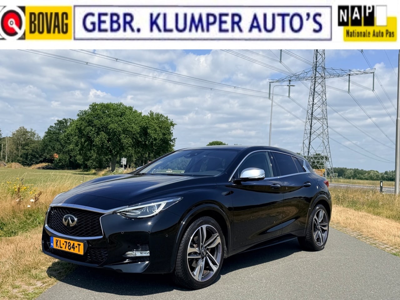 Infiniti Q30 - 1.6t Sport Navi, Cruise, LED, ECC, 19" LM, Camera's - AutoWereld.nl