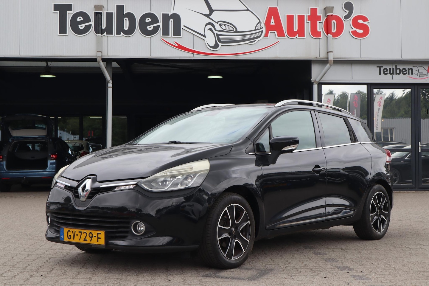 Renault Clio Estate - 1.5 dCi ECO Dynamique | R-Link pakket | PDC achter | Trekhaak | Stoelverwarming | Zie foto - AutoWereld.nl