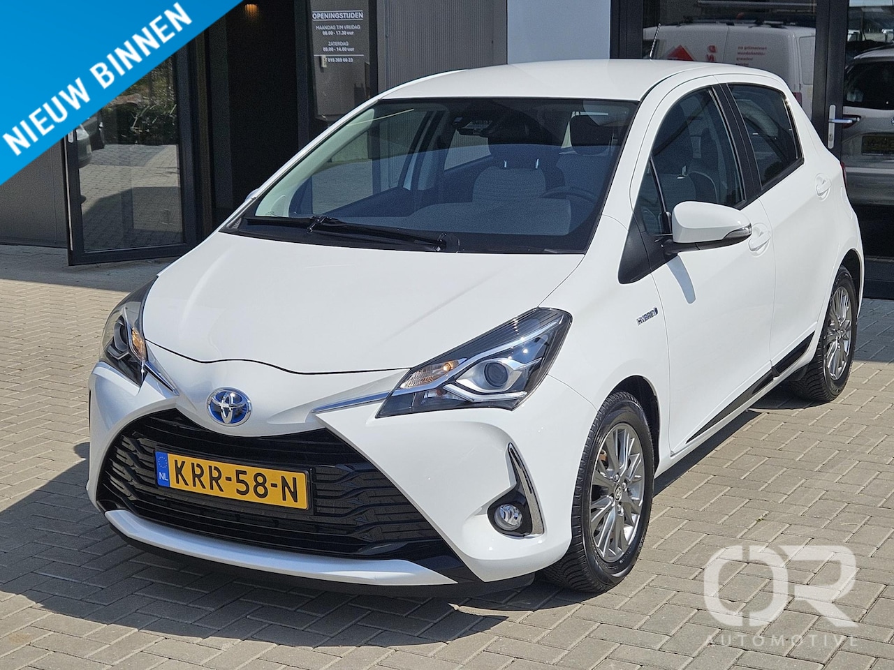 Toyota Yaris - 1.5 Hybrid Design ECC Camera LM - AutoWereld.nl