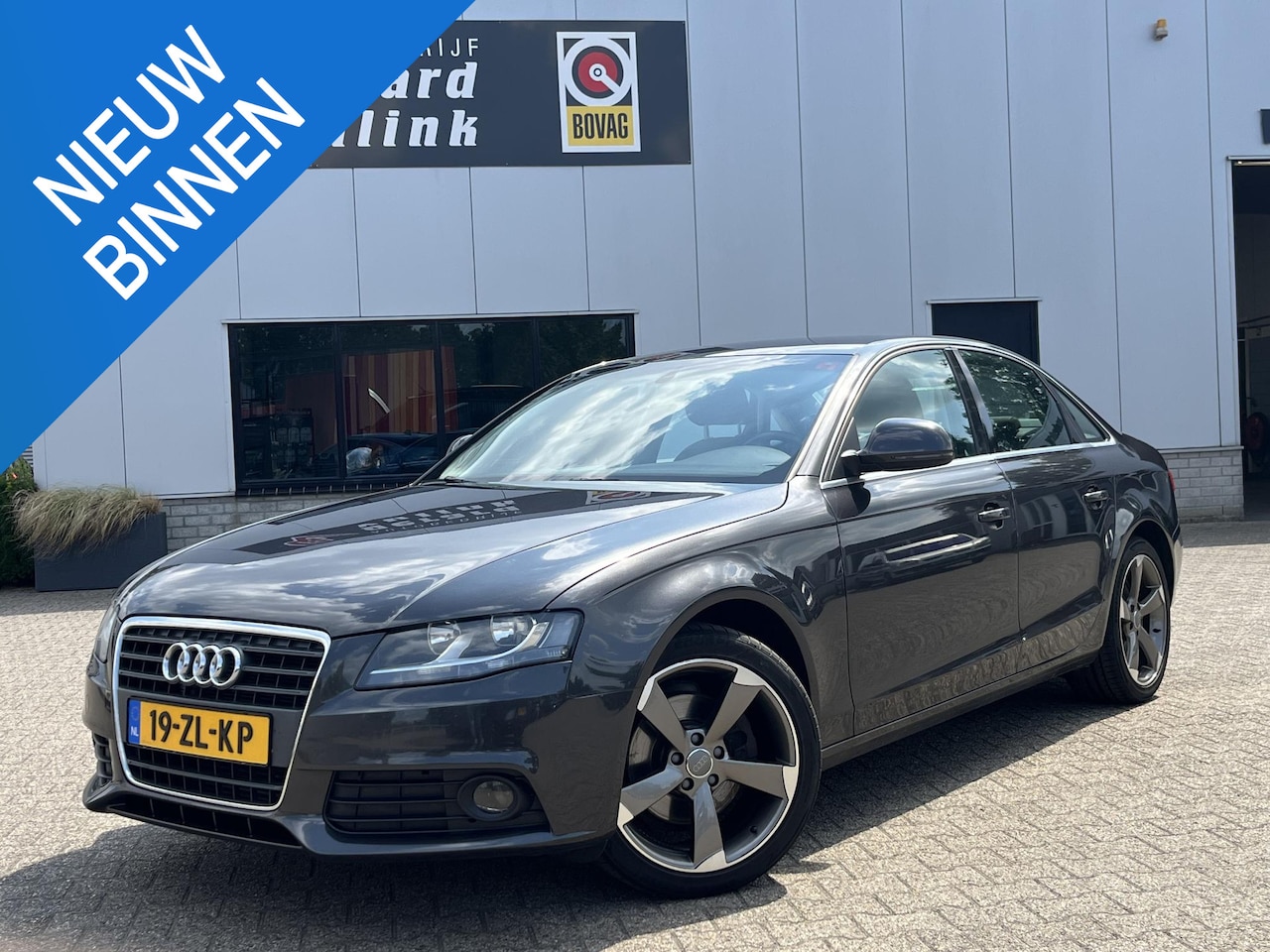 Audi A4 Limousine - 1.8 TFSI Pro Line HANDEL EXPORT READ AD - AutoWereld.nl