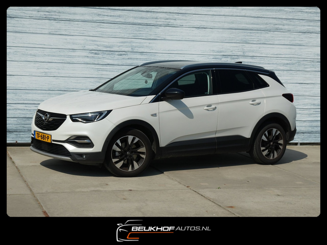Opel Grandland X - 1.2 Turbo Ultimate Leer Trekhaak 360Cam - AutoWereld.nl