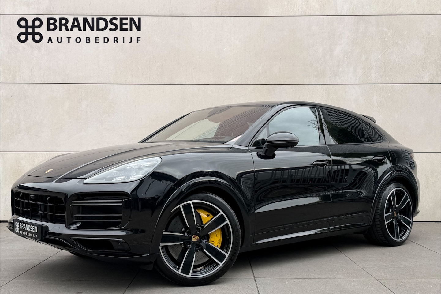 Porsche Cayenne Coupé - 4.0 Turbo S E-Hybrid -Approved 2029-4 Wielstr-Burmester-Keramich-22"-luchtvering-ACC-360-S - AutoWereld.nl