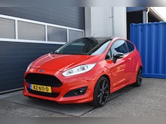Ford Fiesta - 1.0 EcoBoost Red/Black Edition 140PK