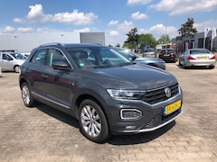 Volkswagen T-Roc - 1.5 TSI SPORT AIRCO ECC CRUISE TRH LED