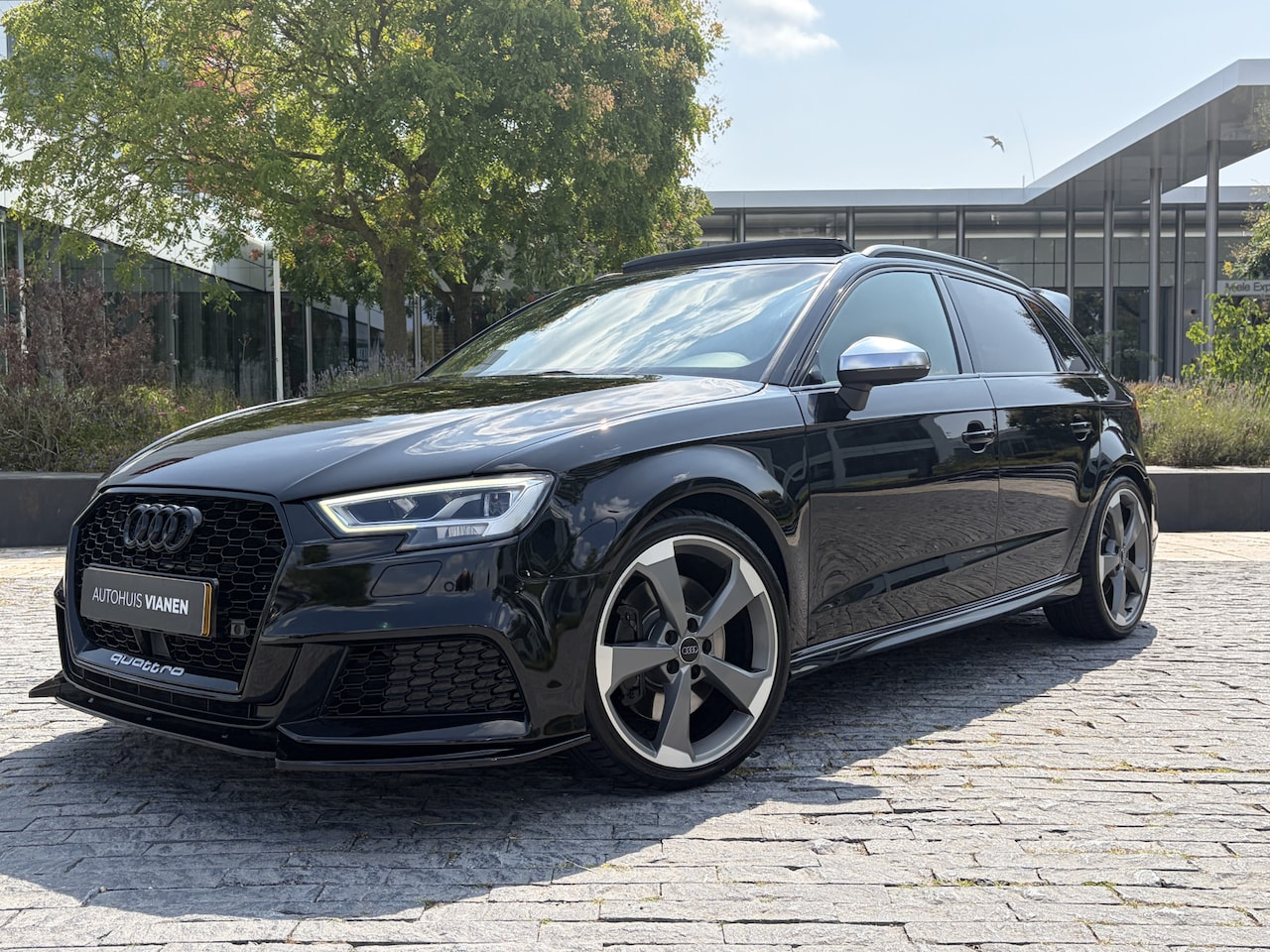 Audi S3 - Sportback 2.0 TFSI S3 / quattro Pro Line Plus / B&O / Pano / Stoel Massage / - AutoWereld.nl