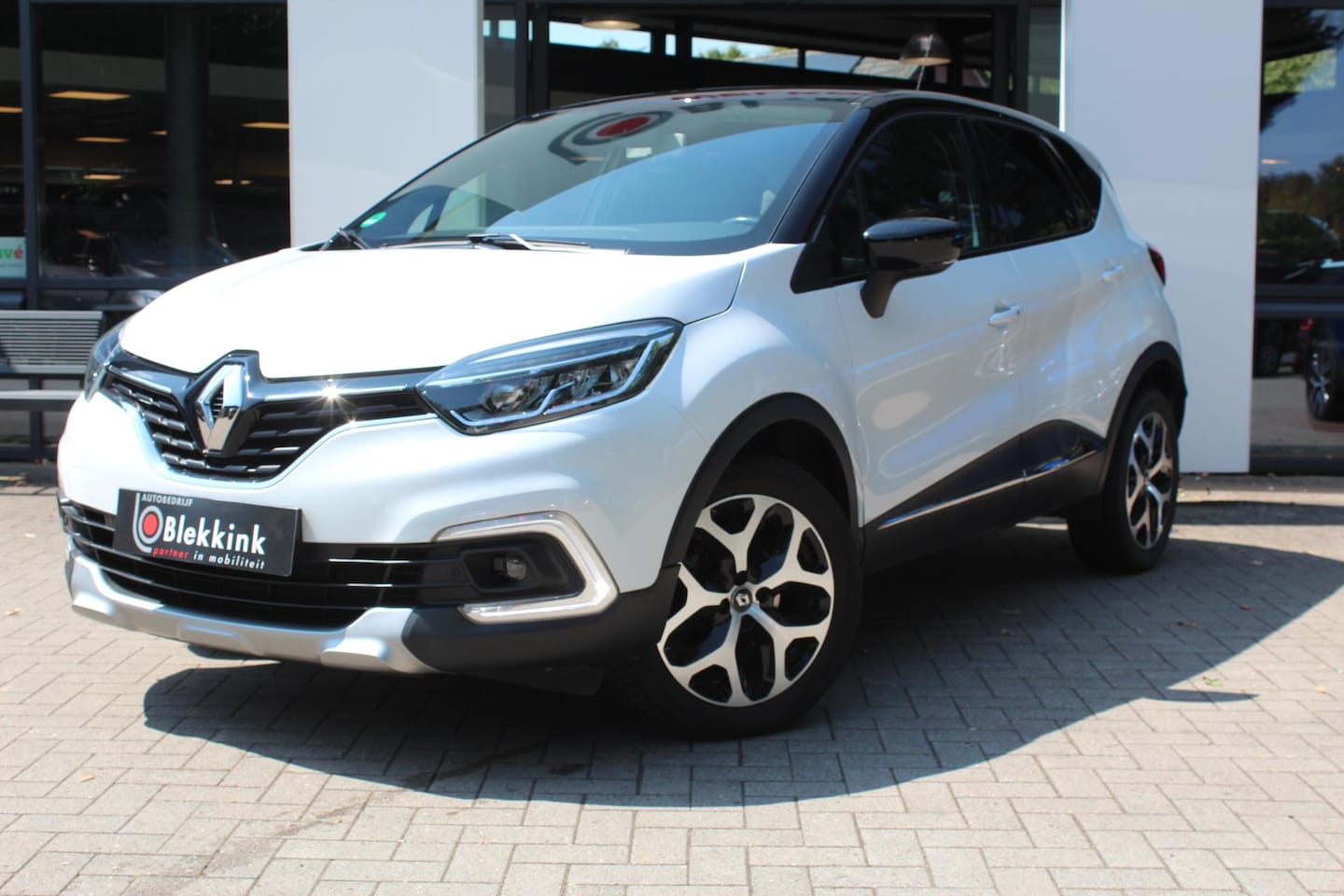 Renault Captur - 1.2 TCe Intens 120 pk AUTOMAAT - AutoWereld.nl