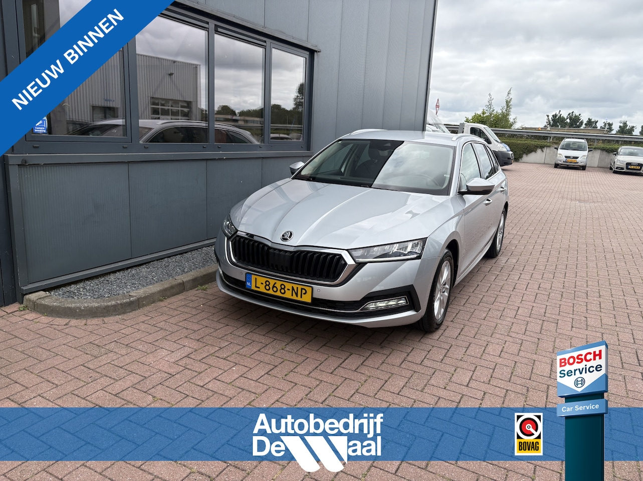Skoda Octavia Combi - 1.0 TSi Business Edition TREKHAAK/VIRTUAL/NAVI/CARPLAY/CRUISE/PDC - AutoWereld.nl