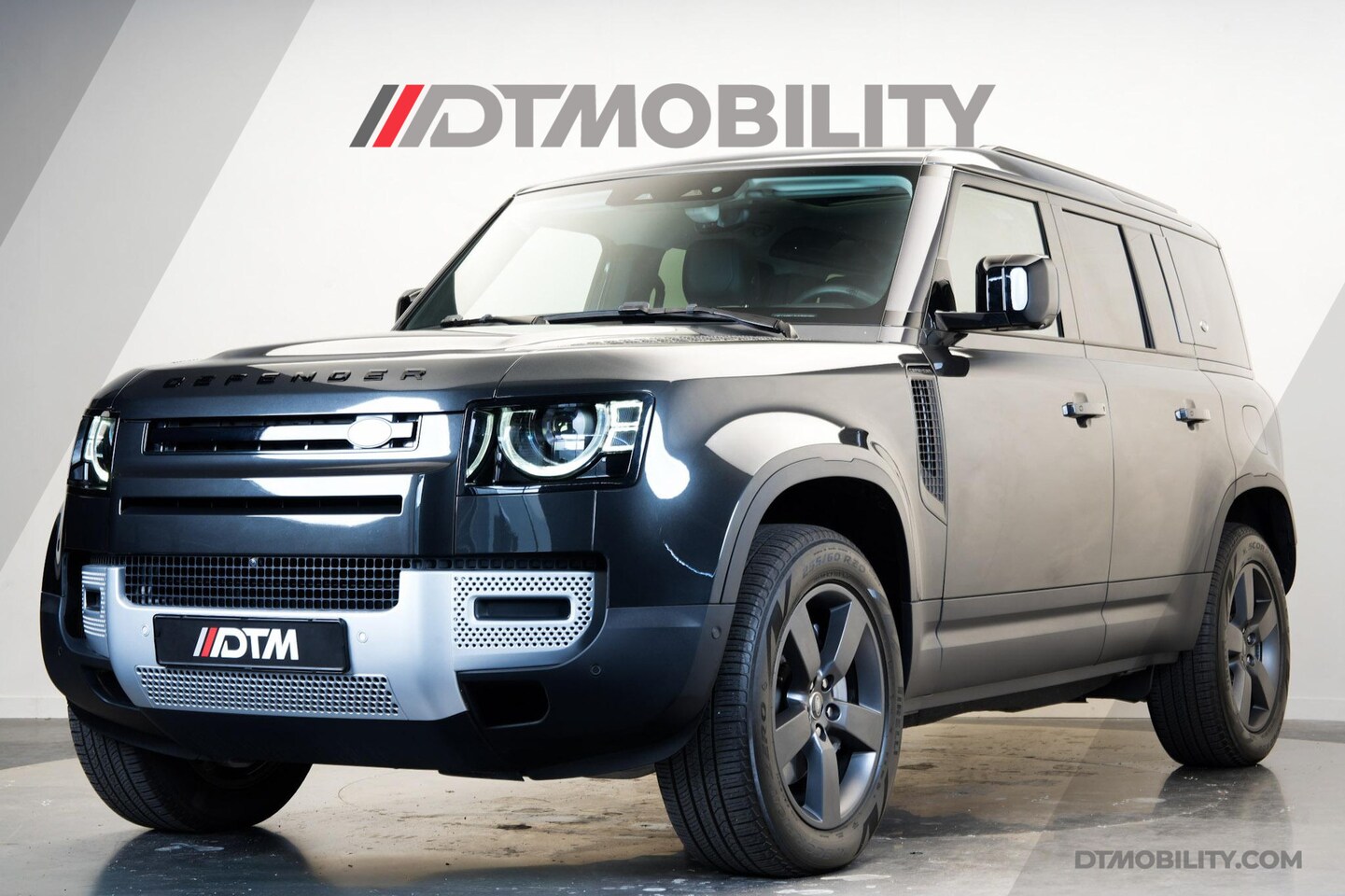 Land Rover Defender 110 - 2.0 P400e SE ACC | FabrieksGarantie 2030 | Pano - AutoWereld.nl