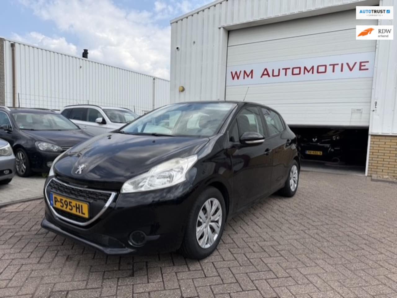 Peugeot 208 - 1.0 PureTech LIKE 1.0 PureTech LIKE - AutoWereld.nl
