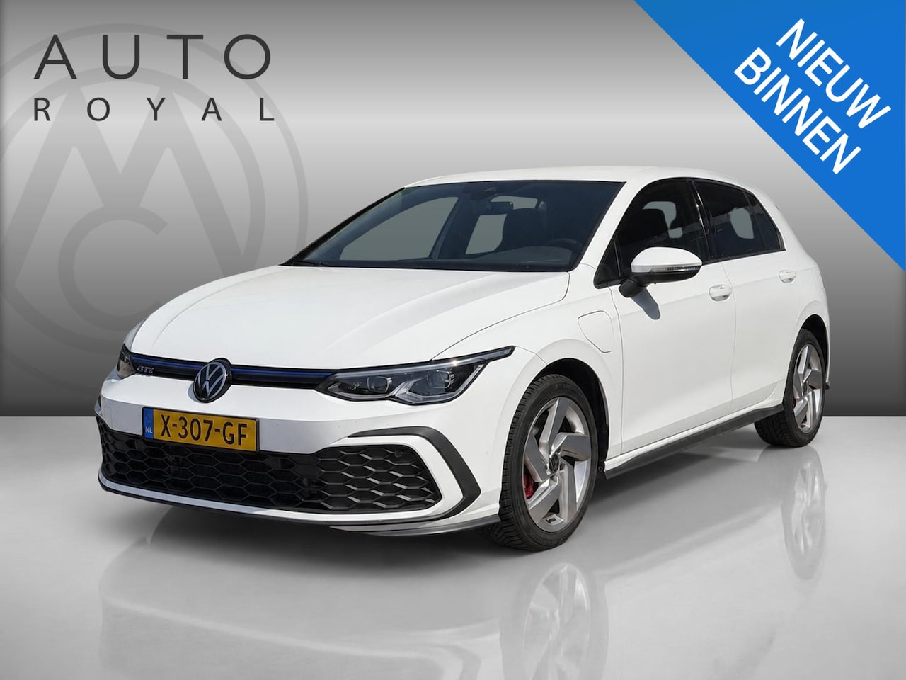 Volkswagen Golf - 1.4 eHybrid GTE ACHTERUIT RIJ CAMERA | NAVIGATIE | CRUISECONTROL | STUUR/STOEL VERWARMING - AutoWereld.nl