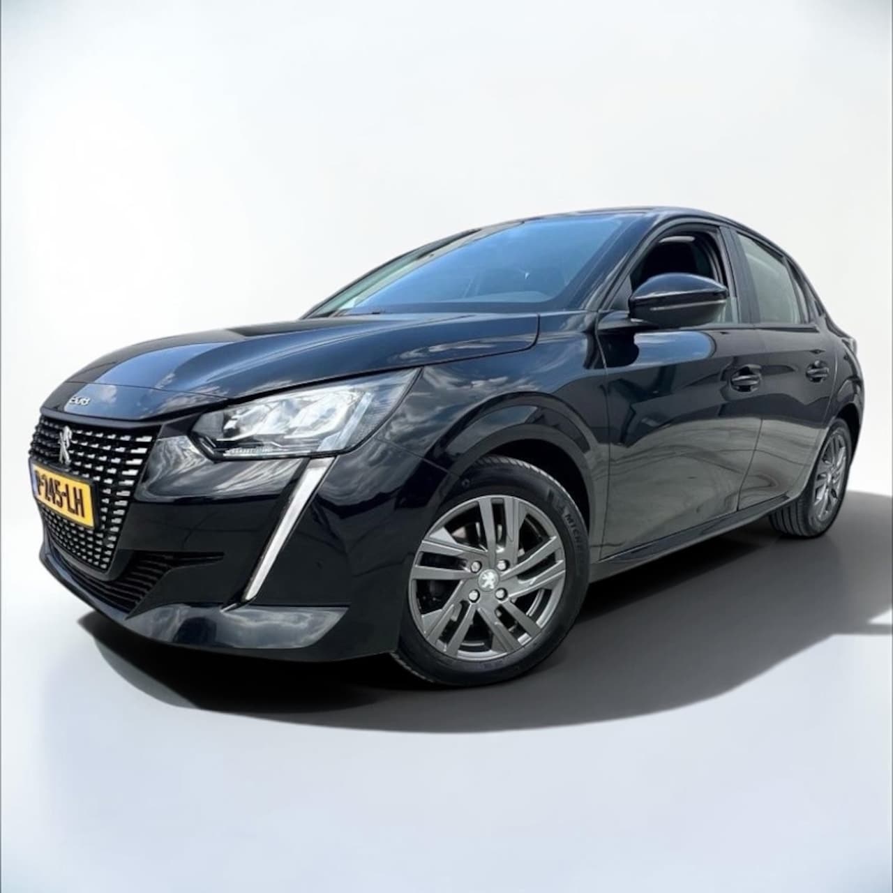 Peugeot 208 - 1.2 PureTech Allure Pack st verwarming - AutoWereld.nl