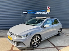 Volkswagen Golf - TSI Life Business PANORAMA DAK/ CARPLAY/ CAMERA