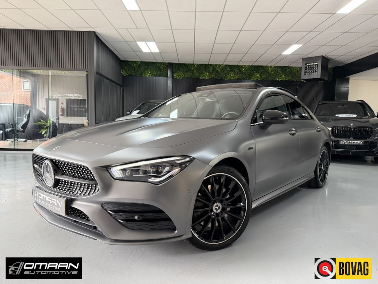 Mercedes-Benz CLA-Klasse - CLA 250 e AMG PANO SFEER - AutoWereld.nl