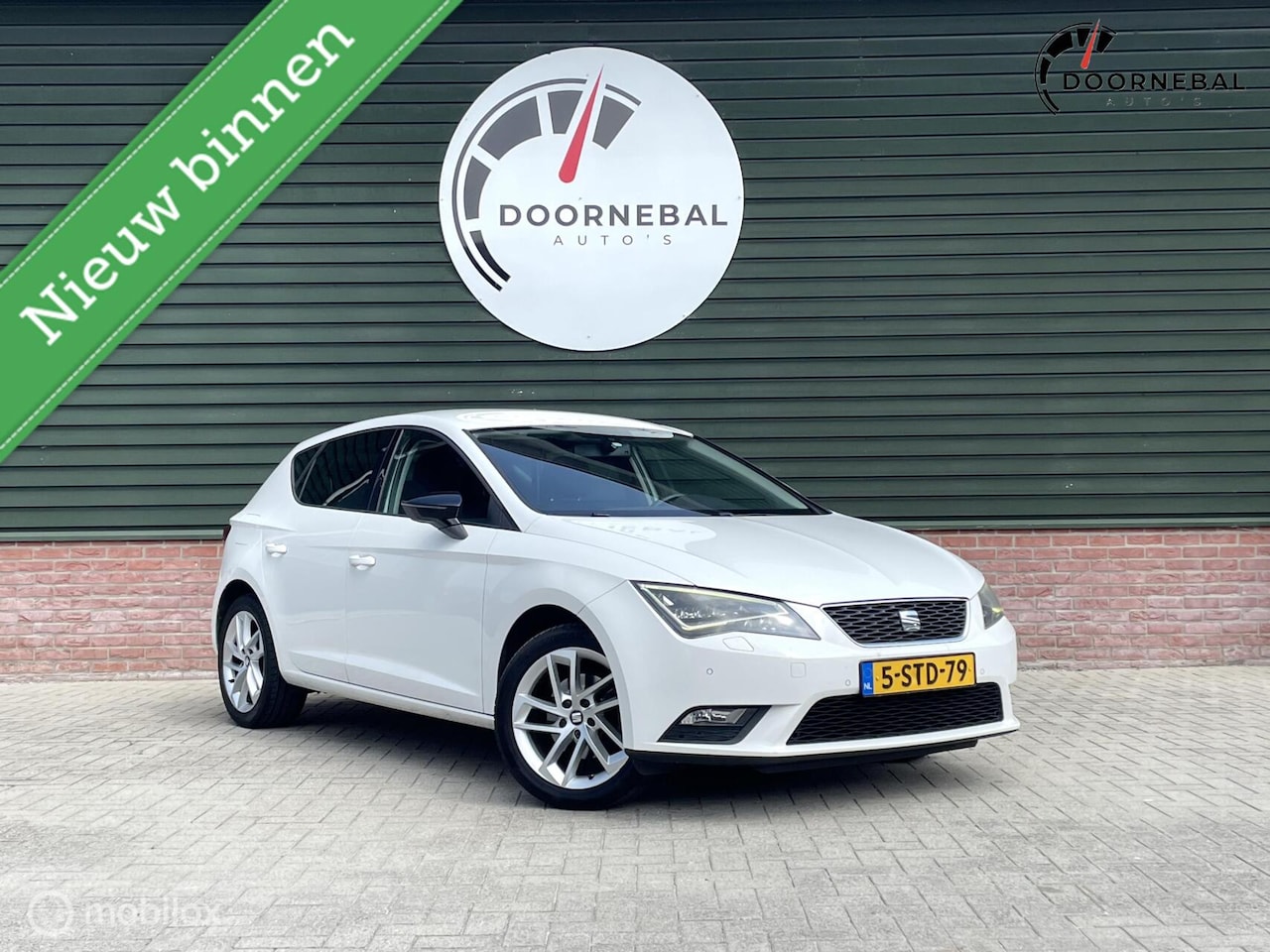 SEAT Leon - 1.4 TSI Style Business / LED / TREKHAAK / CRUISE ! - AutoWereld.nl