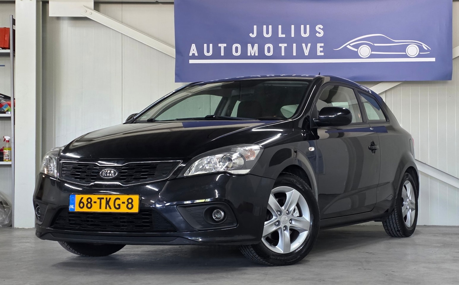 Kia Pro cee'd - 1.4 CVVT Navigator Plus Pack Clima Camera Navi Nieuwe APK Mooi! - AutoWereld.nl