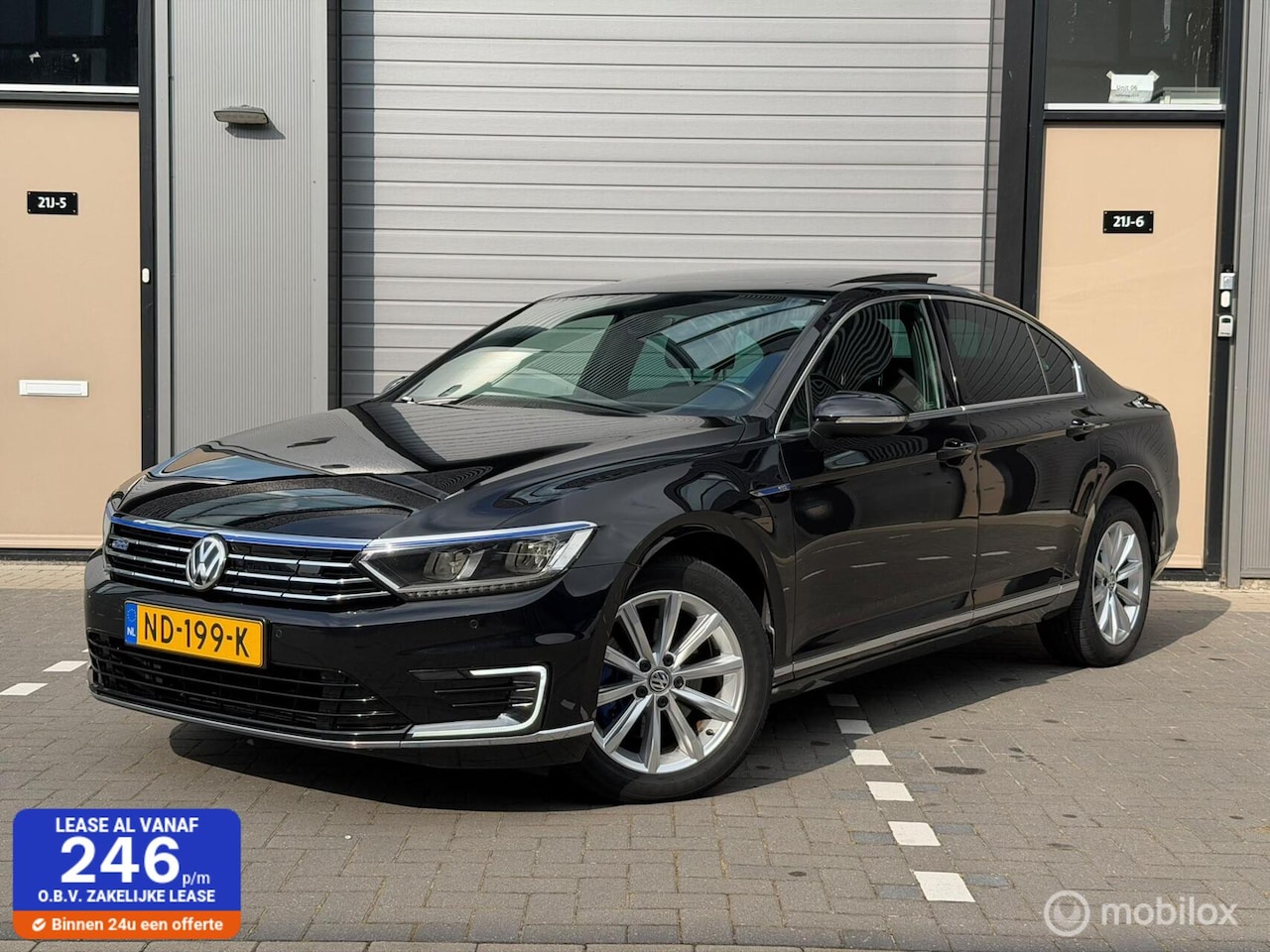 Volkswagen Passat - 1.4 TSI GTE | Pano | ACC | Lane | Plug-In - AutoWereld.nl