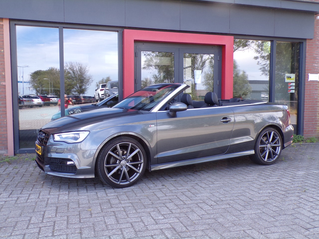 Audi A3 Cabriolet - 1.4 TFSI CoD Ambition Pro Line S Leer Stoelverw Nekverw NAP! - AutoWereld.nl
