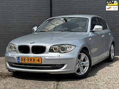 BMW 1-serie - 116i EffDyn. Ed. Business Line Ultimate Edition AIRCO|ELEK RAMEN|LEDER|CRUISE|NWE APK
