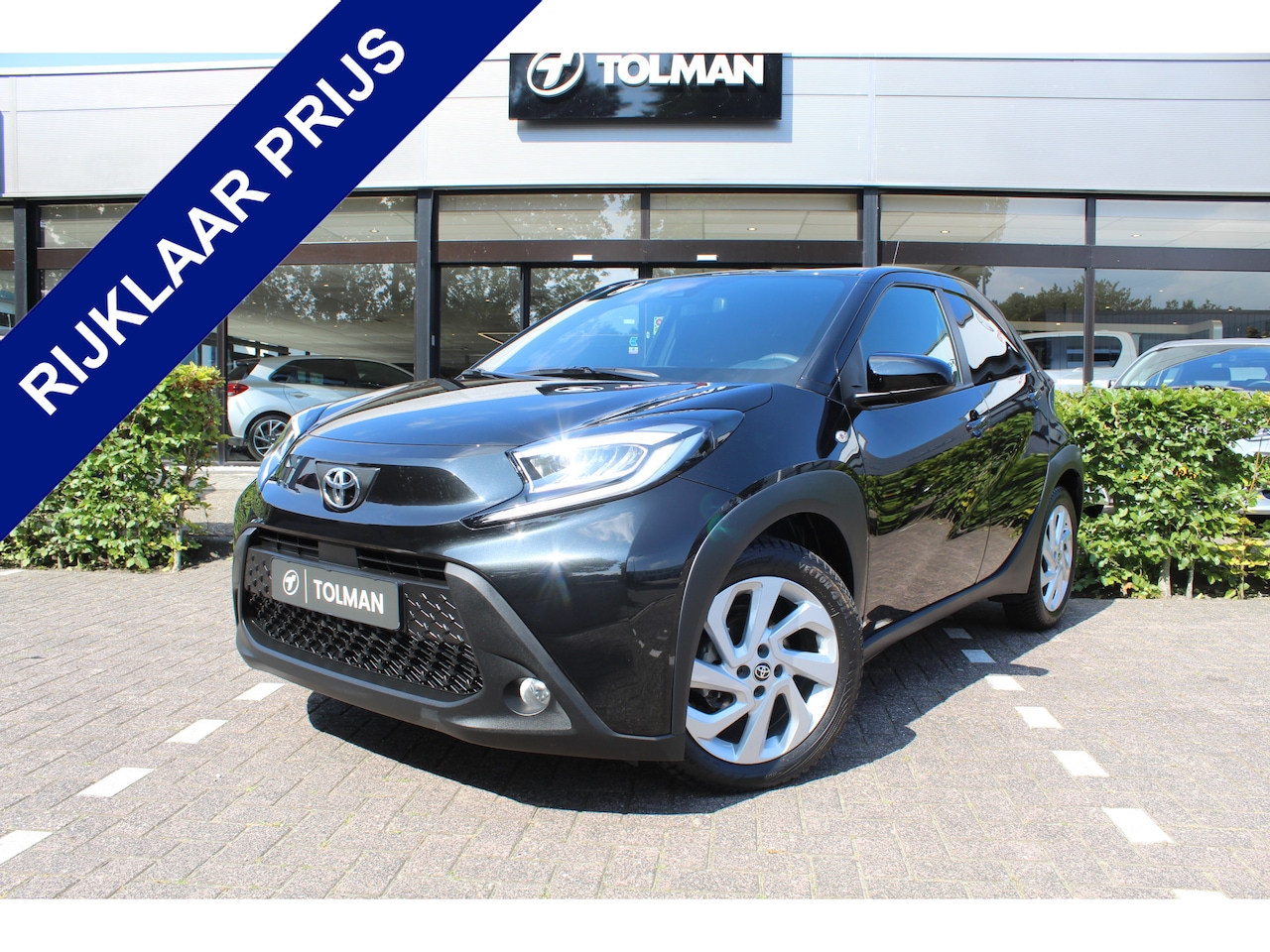 Toyota Aygo X - 1.0 VVT-i MT first | Rijklaar | Stoelverw. | Clima | LED | Apple/Android | Privacy glass | - AutoWereld.nl
