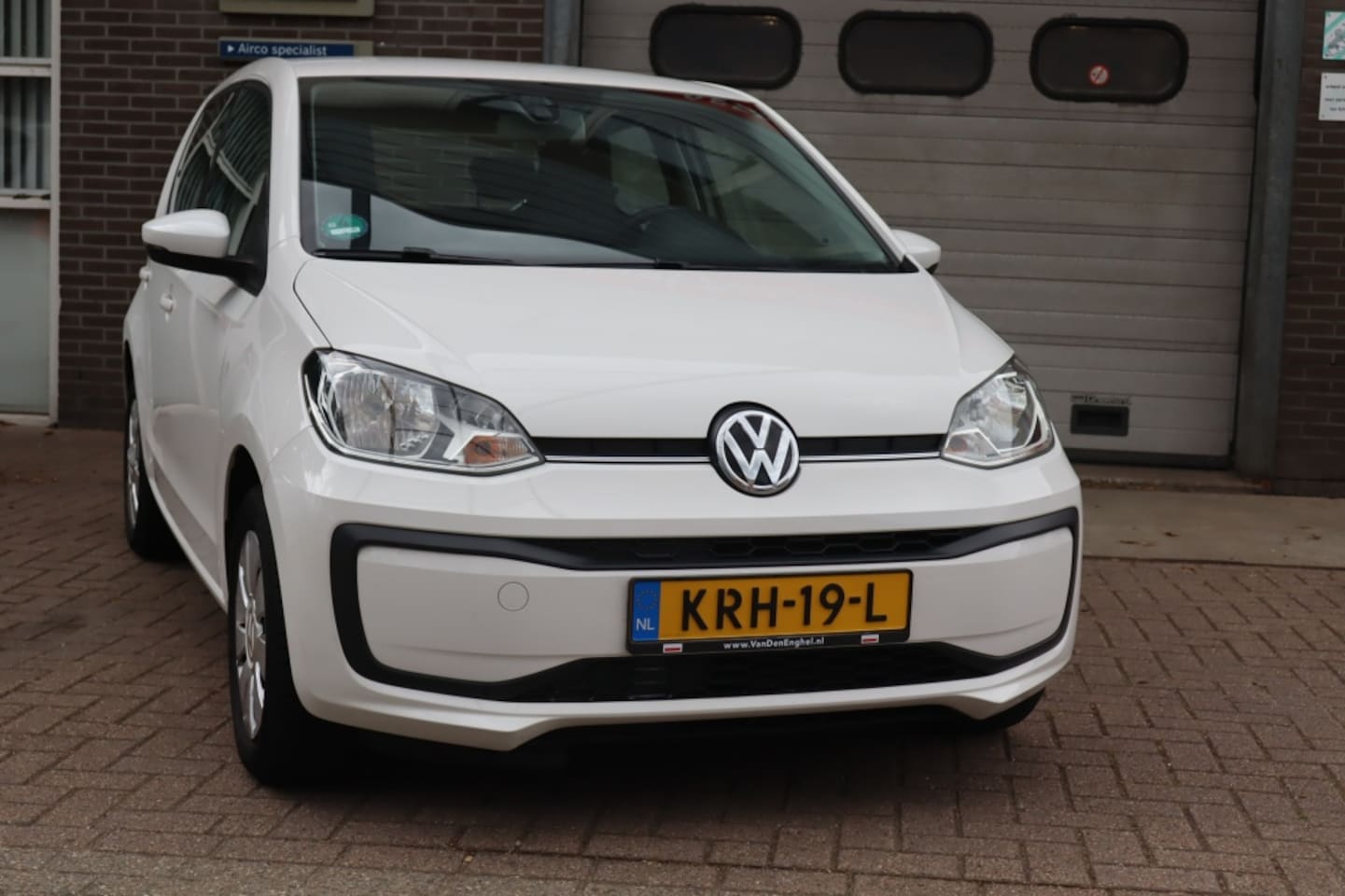 Volkswagen Up! - 1.0 BMT move up! 1.0 BMT move up! - AutoWereld.nl