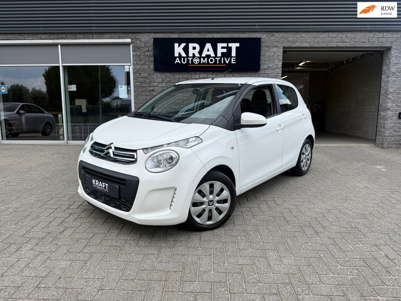 Citroën C1 - 1.0 VTi JCC+ | Incl btw | Camera | Apple Carplay | Stoelverwarming | CLIMA | 5 Deurs | Blu - AutoWereld.nl
