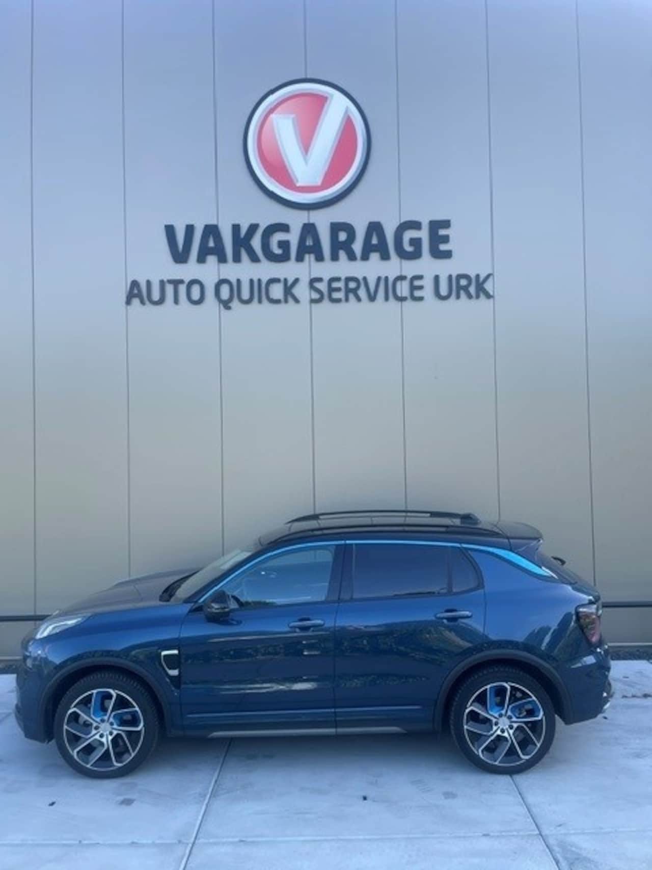 Lynk & Co 01 - 1.5 Plug In -HYB - AutoWereld.nl