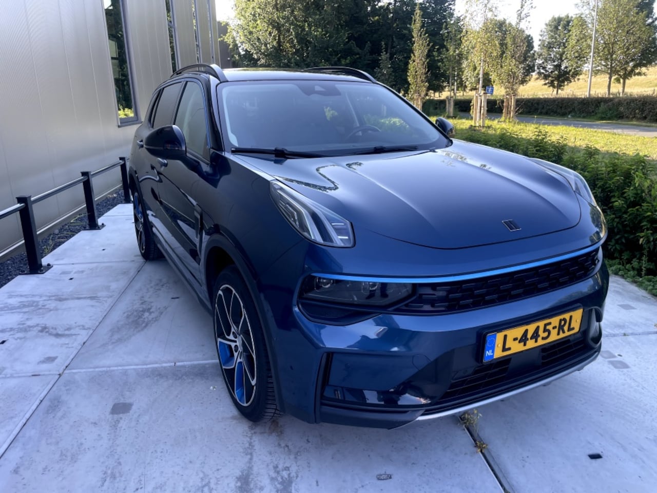 Lynk & Co 01 - 1.5 Plug In -HYB - AutoWereld.nl
