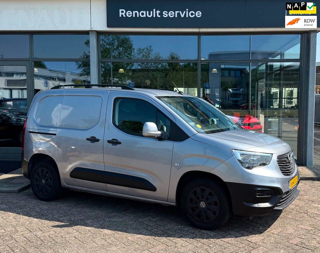 Opel Combo - 1.6D L1H1 Edition | Trekhaak | Airco | Cruise control - AutoWereld.nl