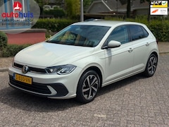 Volkswagen Polo - 1.0 TSI Life Business Dealeronderhouden met Garantie Navi Apple Carplay Stoelverwarm