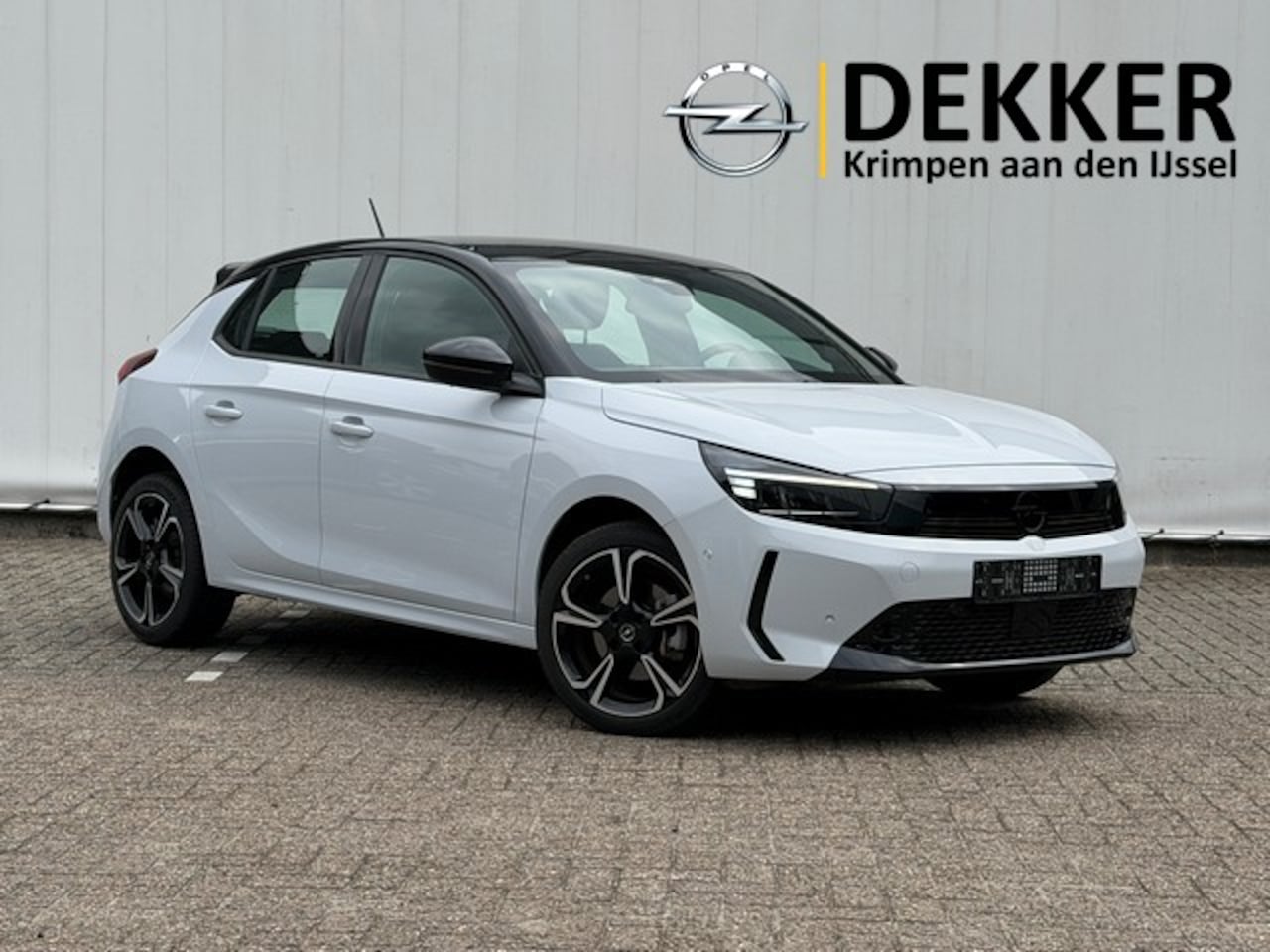 Opel Corsa - 1.2 Turbo Hybrid GS met CarPlay, Camera, 17inch Velgen, LED, Dodehoek - AutoWereld.nl