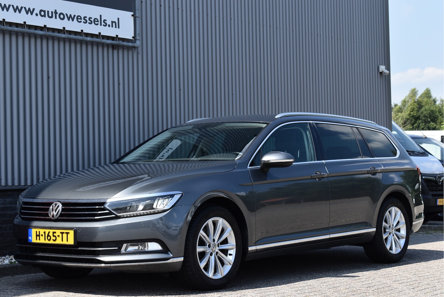 Volkswagen Passat Variant - 1.8 TSI Business Edition 180pk, Trekhaak, Adaptive cruise, Comfortstoelen, Massage, Carpla - AutoWereld.nl