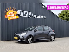 Toyota Yaris - 1.5 Hybrid Dynamic 06-2022 (NwModel) | Adapt.CC | LED | AppleCarPlay | Cam