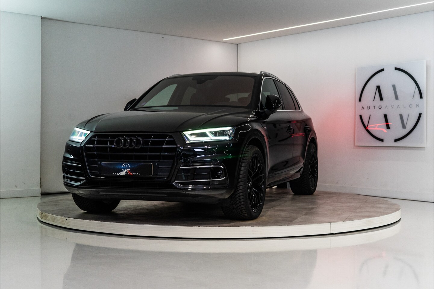 Audi Q5 - 2.0 TFSI Quattro S-Line 252PK | B&O | HUD | Luchtvering | ACC | Dodehoek - AutoWereld.nl