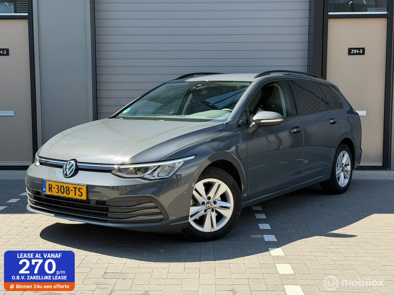 Volkswagen Golf Variant - 1.5 eTSI R-Line B+ / ACC / LMV / Aut - AutoWereld.nl