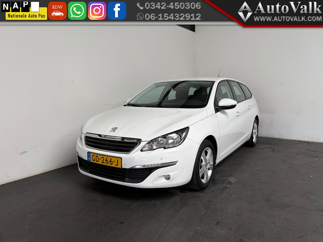 Peugeot 308 SW - 1.2 PureTech Blue Lease Executive.Trekhaak! - AutoWereld.nl