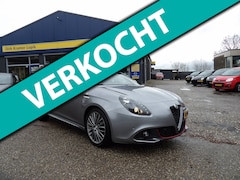 Alfa Romeo Giulietta - 1.4 Turbo MultiAir Super automaat / Rijklaarprijs