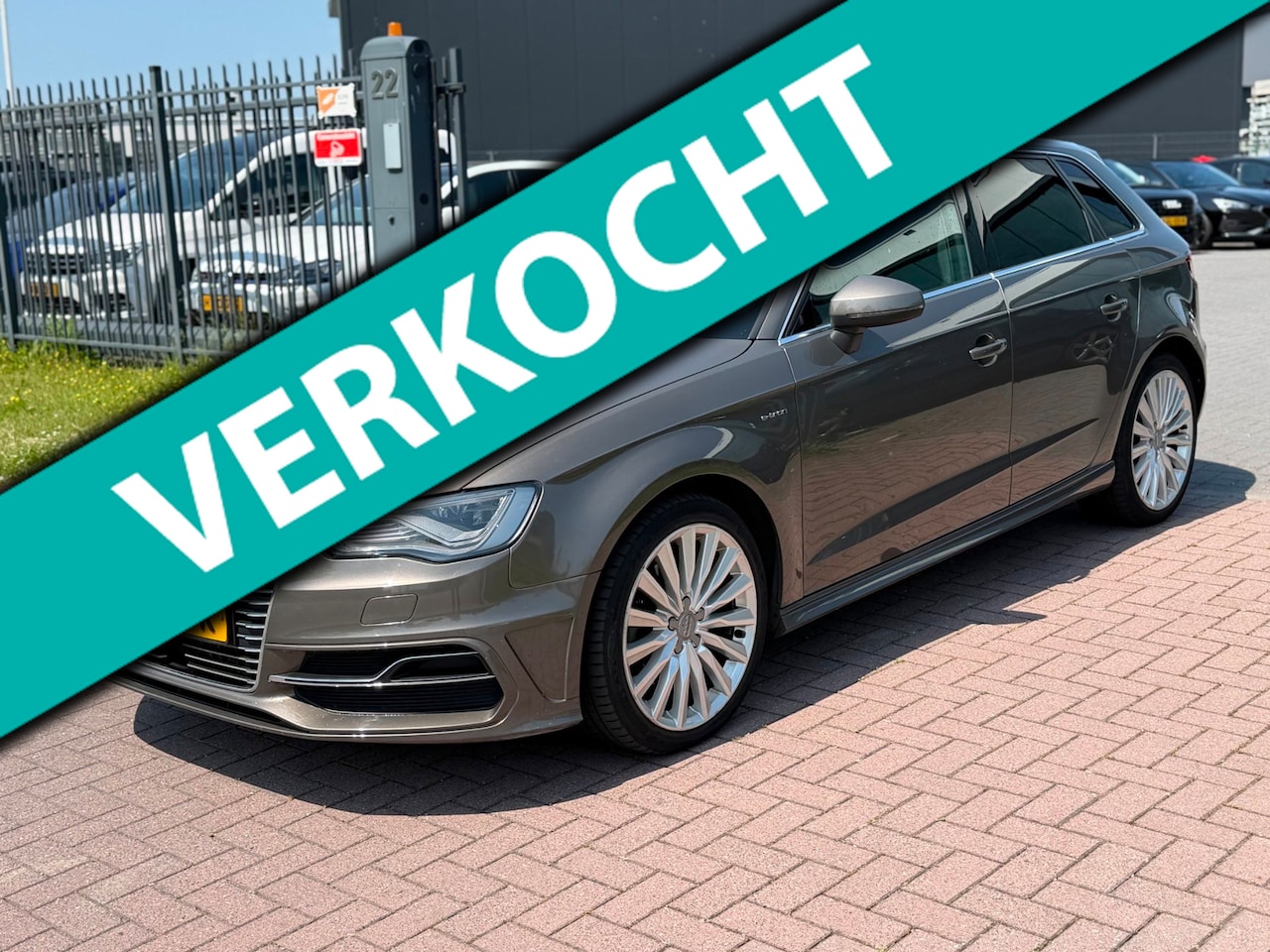 Audi A3 Sportback - 1.4 e-tron PHEV Ambition Pro Line plus S-Line NAP - AutoWereld.nl