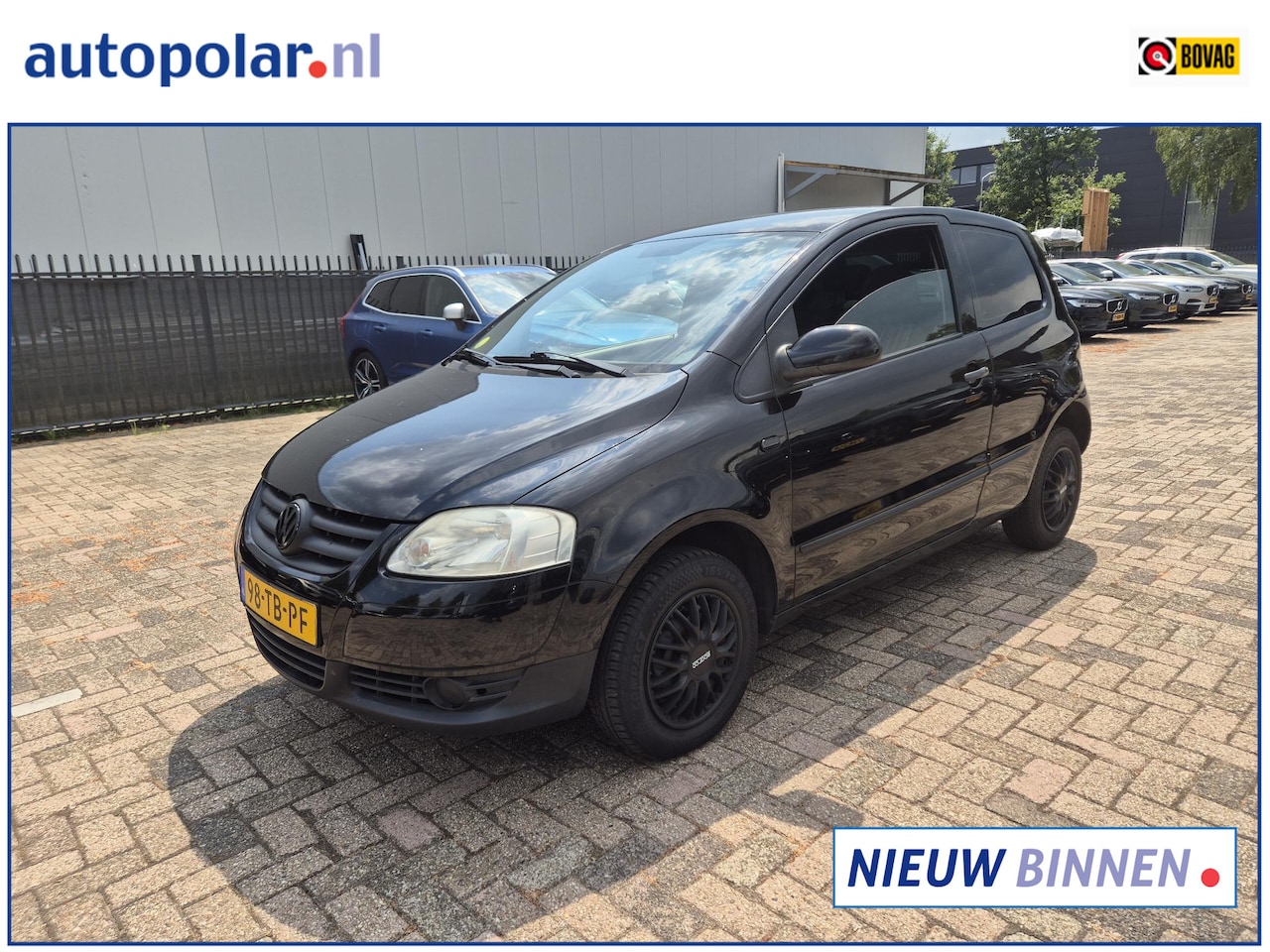 Volkswagen Fox - 1.2 Trendline Nieuwe APK/Zwarte Details etc. - AutoWereld.nl