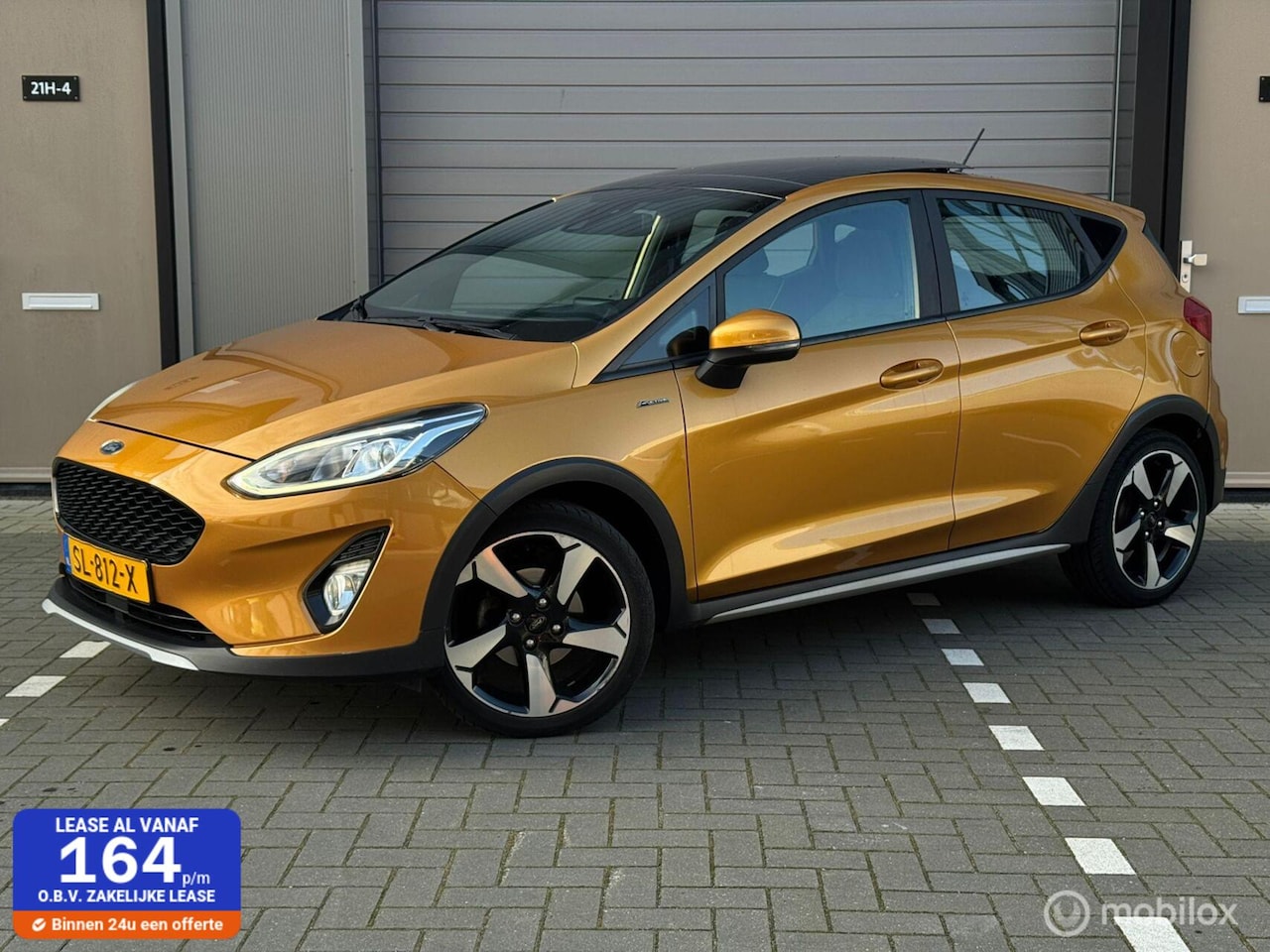 Ford Fiesta - 1.0 Active / ACC / Lane / Pano / Led / Uniek / - AutoWereld.nl
