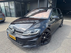 Volkswagen Golf - 2.0 TDI GTD ACC PANO LEDER CAMERA DYNAUDIO LED KEYLESS VOL