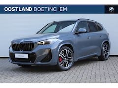 BMW X1 - xDrive25e M Sport Automaat / Trekhaak / Panoramadak / Sportstoelen / Comfort Access / Harm