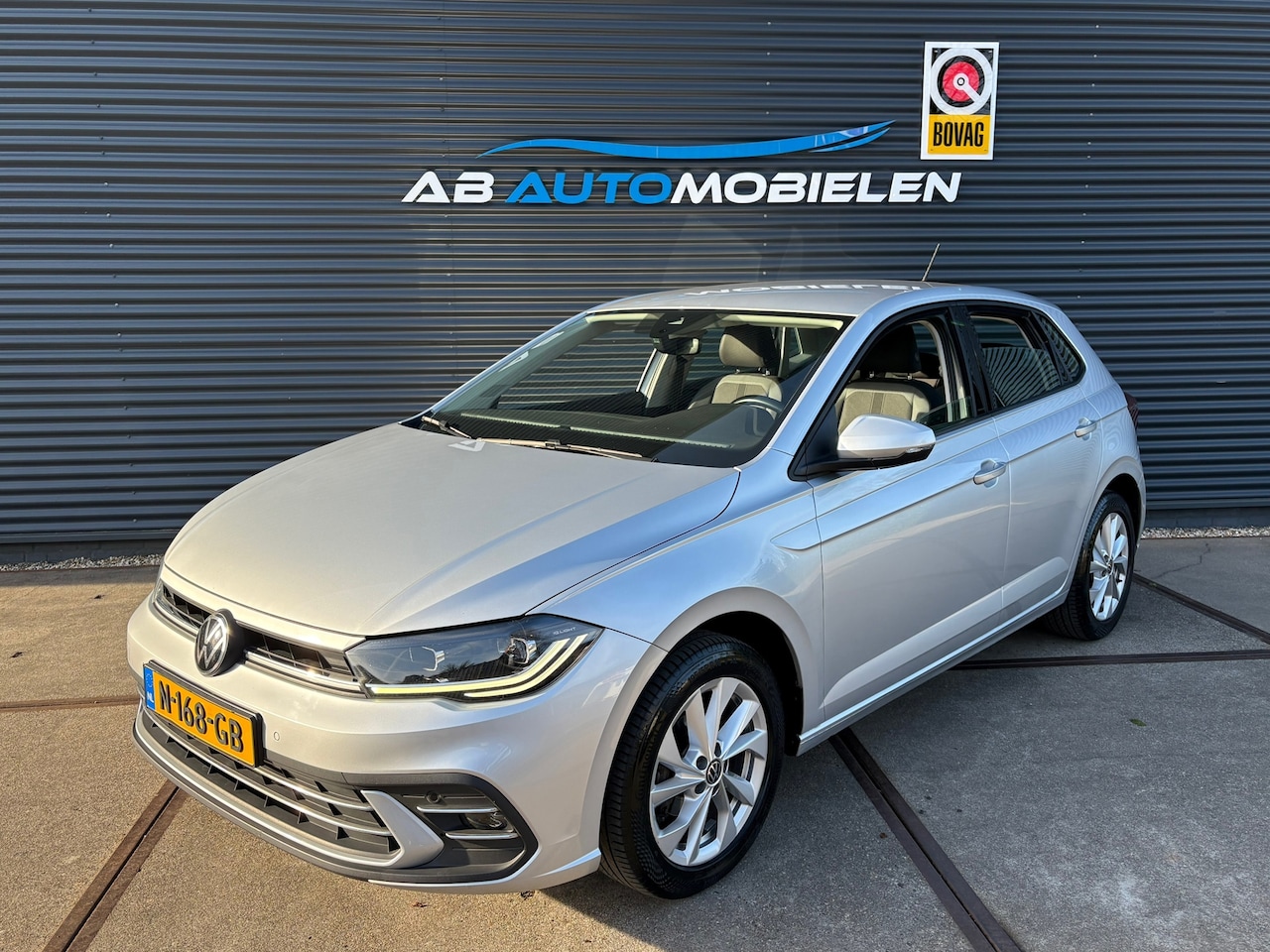 Volkswagen Polo - 1.0 TSI Style IQ LIGHT/ CARPLAY - AutoWereld.nl