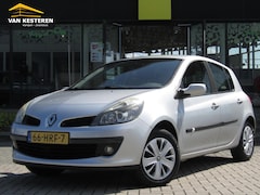 Renault Clio - 1.2 TCE 100 5-DRS Dynamique / Trekhaak / Cruise- Control / Koude Airco* / Inruilkoopje