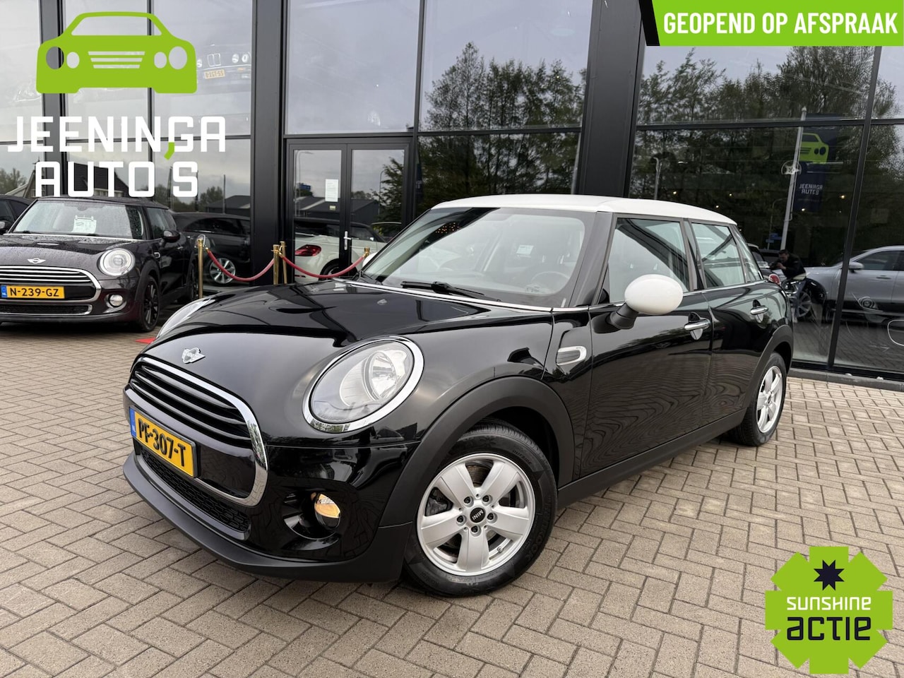 MINI Cooper - Mini 1.5 Cooper|Navi|Clima|Stoelverwarming - AutoWereld.nl