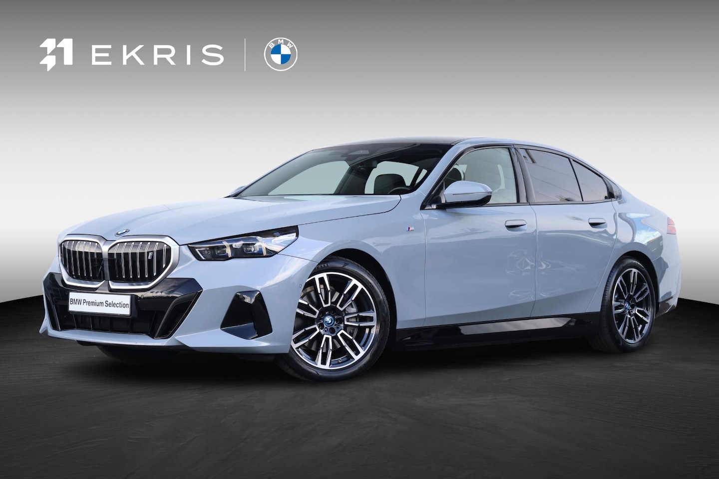 BMW i5 - eDrive40 84 kWh | Soh 97% | M-Sport Pakket | Pano Dak | Trekhaak | Harman Kardon | Driving - AutoWereld.nl