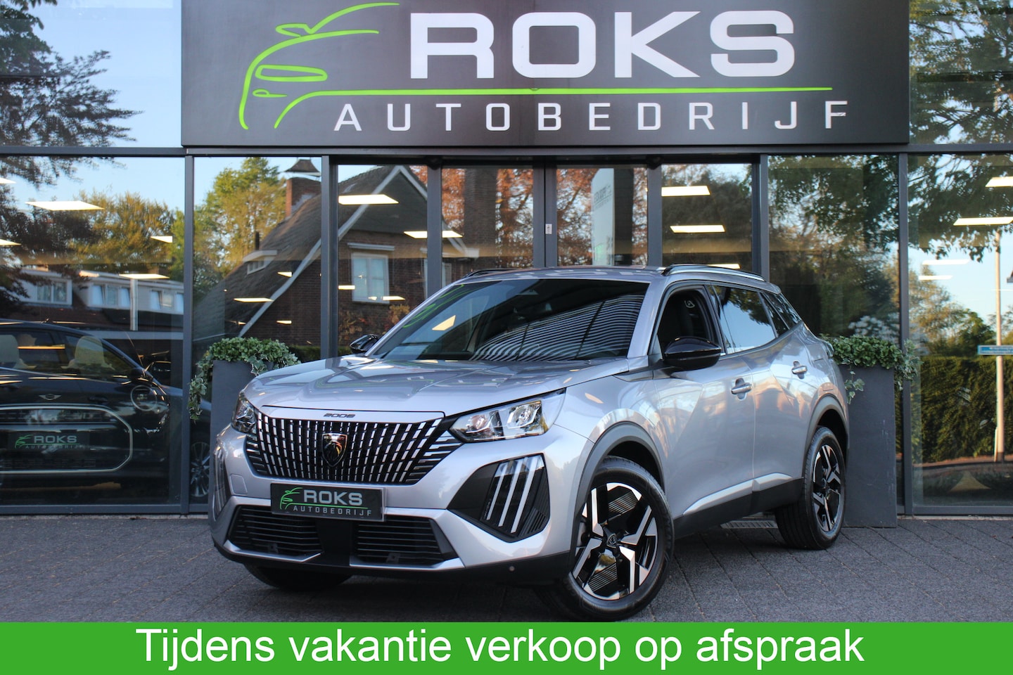 Peugeot 2008 - 1.2 PureTech 100 Allure 1.2 PureTech 100 Allure - AutoWereld.nl